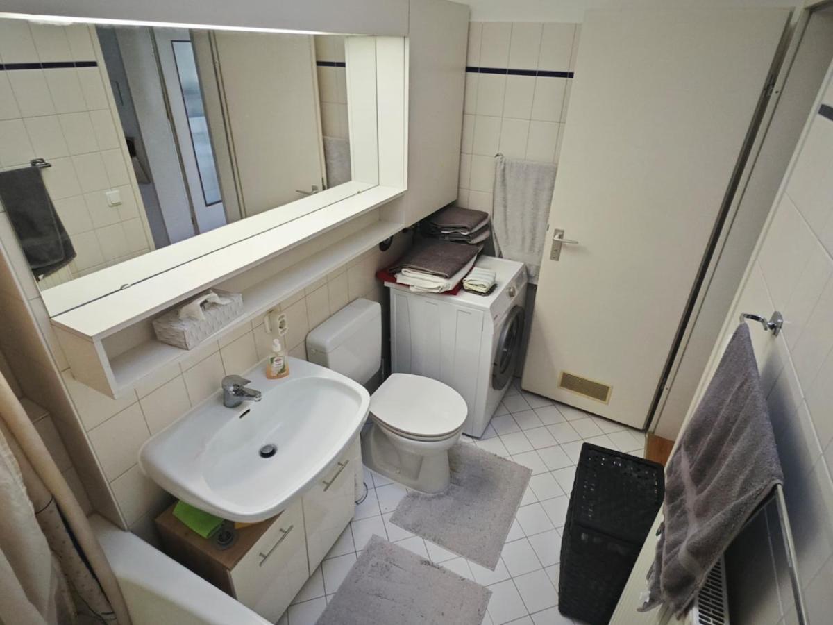 2 In Metro Location Apartment *